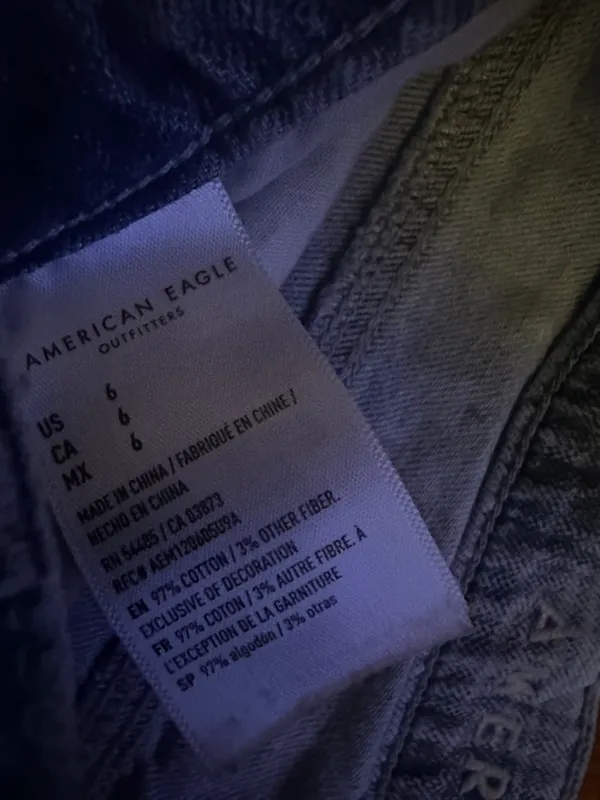 American Eagle Outfitters Shorts - Image 4