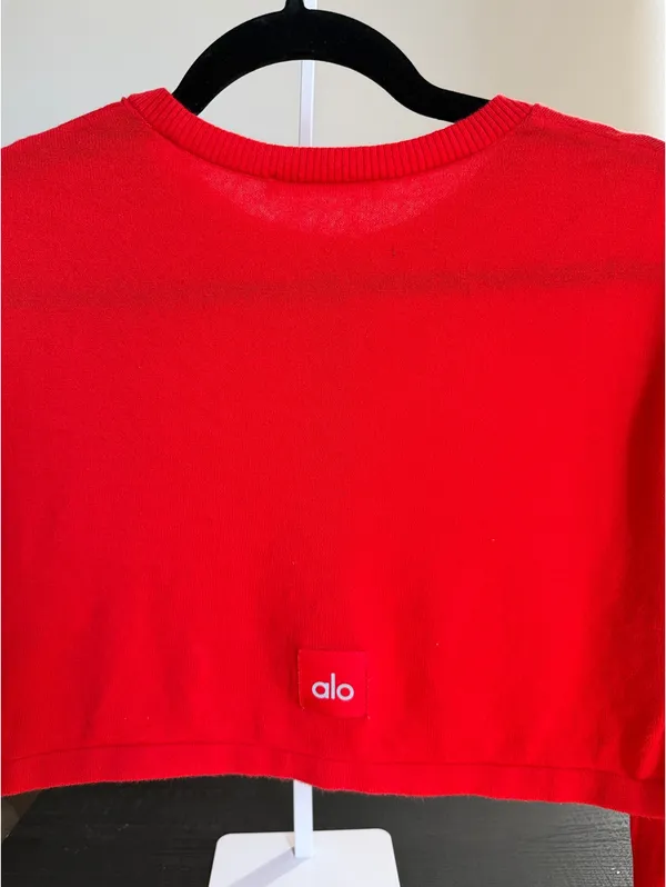 Alo Yoga Supernatural Sweater Cardigan – Bright Red – Size XS - Image 4