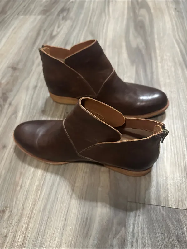 Kork-Ease Women's Dark Brown Leather Ankle Booties - Image 9