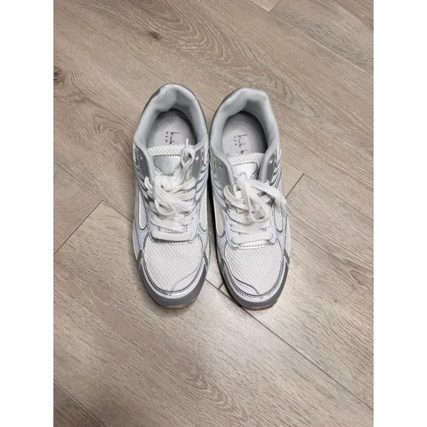 Nicole Miller White Metallic Mesh Silver Athletic Sneakers‎ Fashion Shoes 7.5 - Image 3