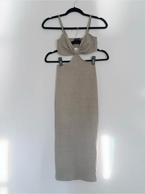 White Fox Boutique Taupe Cutout Knit Midi Dress - Image 3