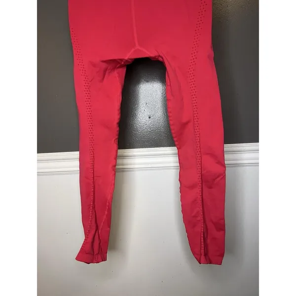 FP Movement Women XS/Small Red Sleeveless Scoop Neck Criss Cross Back Activewear - Image 9