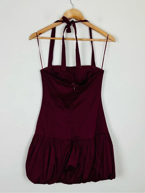 NWT Edikted Bryn Bubble Skirt Mini Dress Burgundy Halter Drop Waist. Small - Image 2