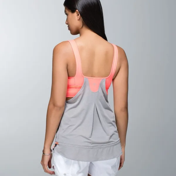 Lululemon Run Times Workout Tank Heathered Medium Grey Very Light Flare Top - Image 3