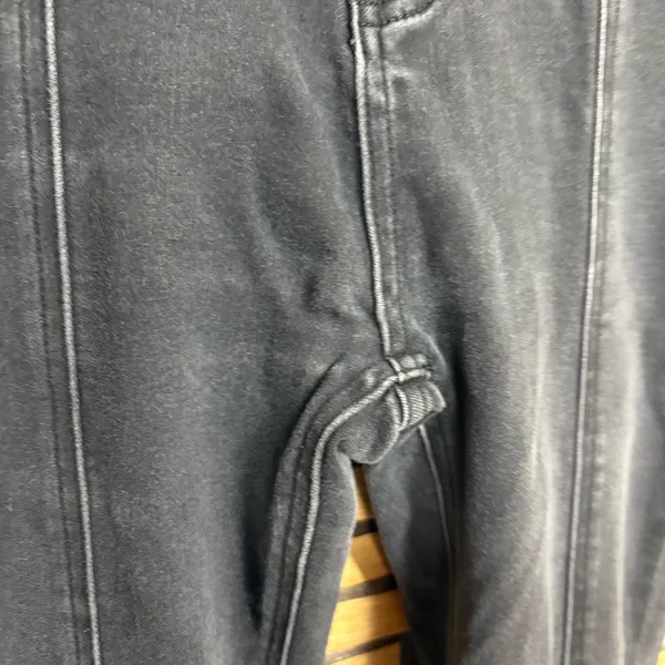 Vervet Black Flared‎ Leg Jeans Size 26 - Image 7