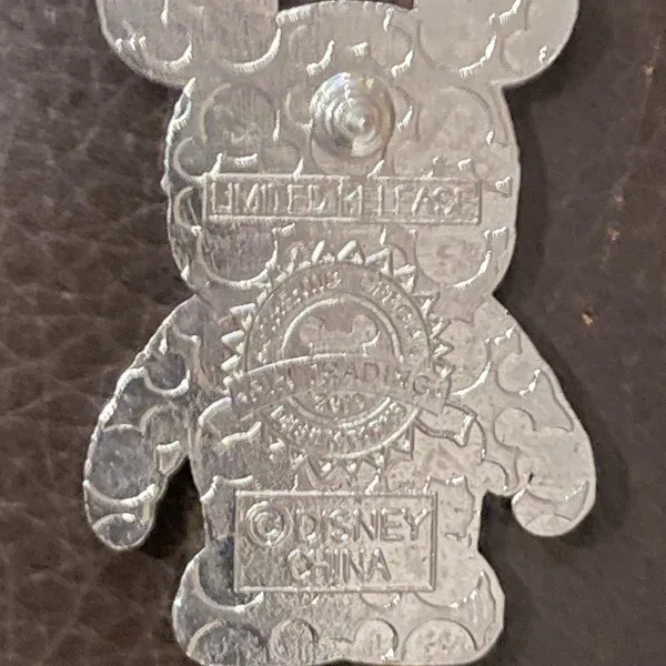 Disney Vinylmation Pin Unisex‎ OS Grey Excellent Valentine Mickey Heart 2013 - Image 3