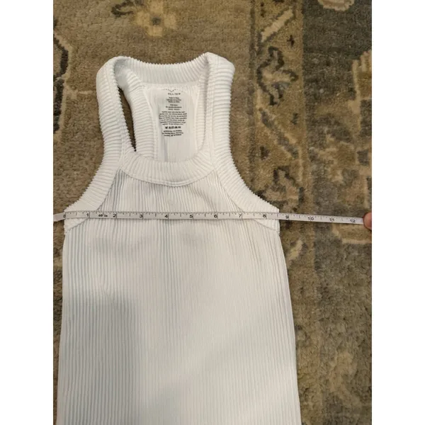 Free People Movement Women’s White Racerback Scalloped Tank Top Size XS/S NWT - Image 5