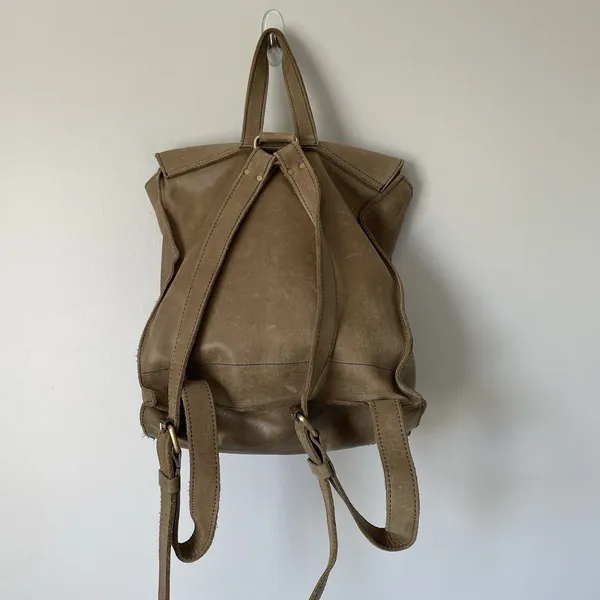 Raven + Lily Emerson Leather Backpack Purse Tassel Fold-Over Closure Brown OS - Image 6
