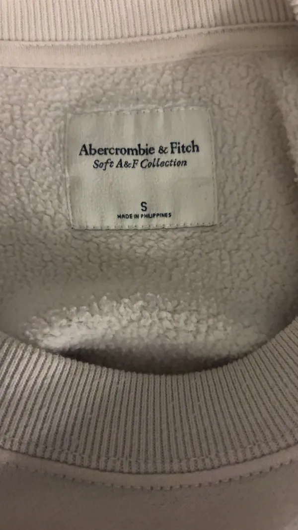 Abercrombie & Fitch Soft A & F collection crewneck - Image 2