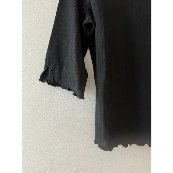 NWT Natural Life Leah Pointelle Top Size Large Black Lettuce Ruffle - Image 6
