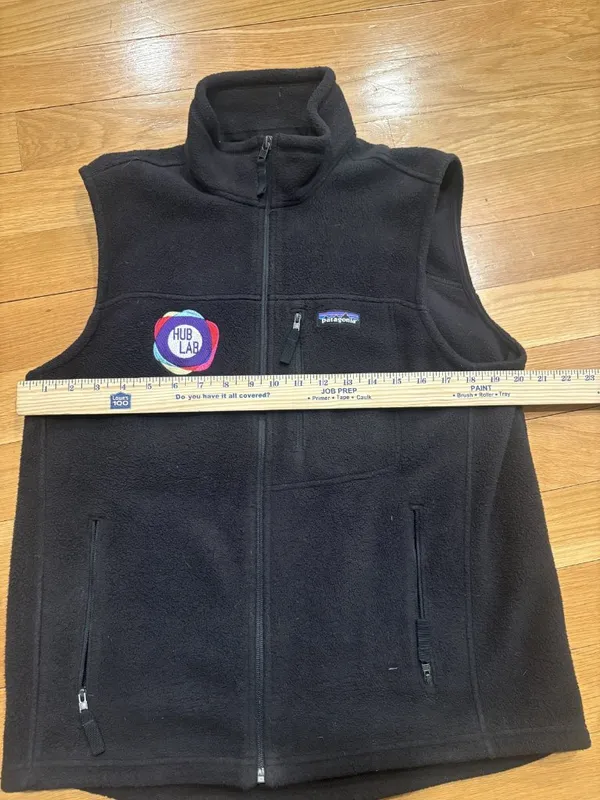 Patagonia Size Medium (M) Patagonia Women's Gray Fleece Full Zip Vest with Hub L - Image 4