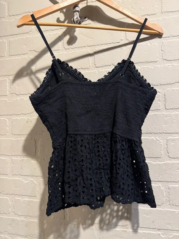 Japna peplum tank top eyelet smocked back NeW small black adjustable straps - Image 3