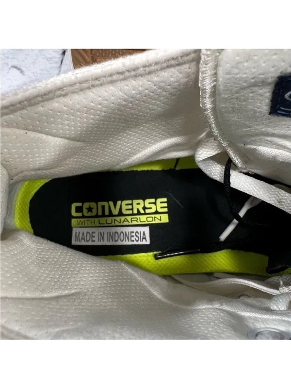 Converse Chuck Taylor Women's All Star High-Top Sneaker Size 11 (Men 9) - Image 6