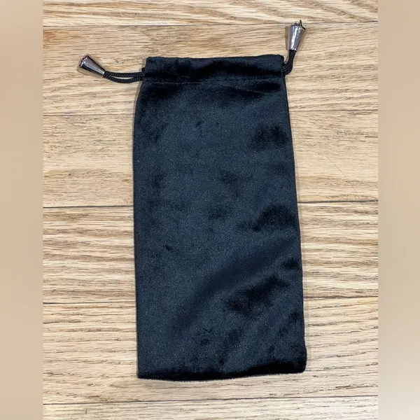 BURGA Phone Case Bag Holder In Black - Image 2