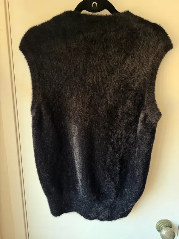 Rachel Zoe Black Fuzzy Knit Mock Neck Sleeveless Sweater Vest - Image 5