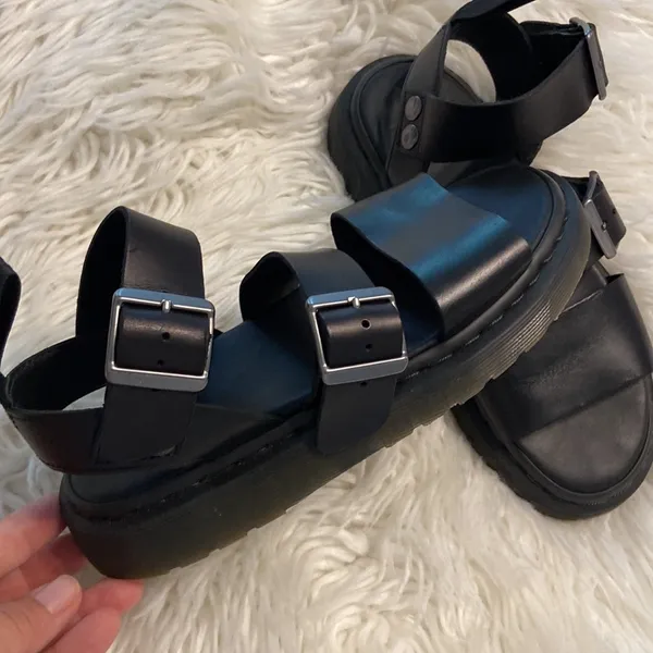Dr Martens Air Whiz Black Strappy Sandals with Buckles size 6 excellent cond - Image 16