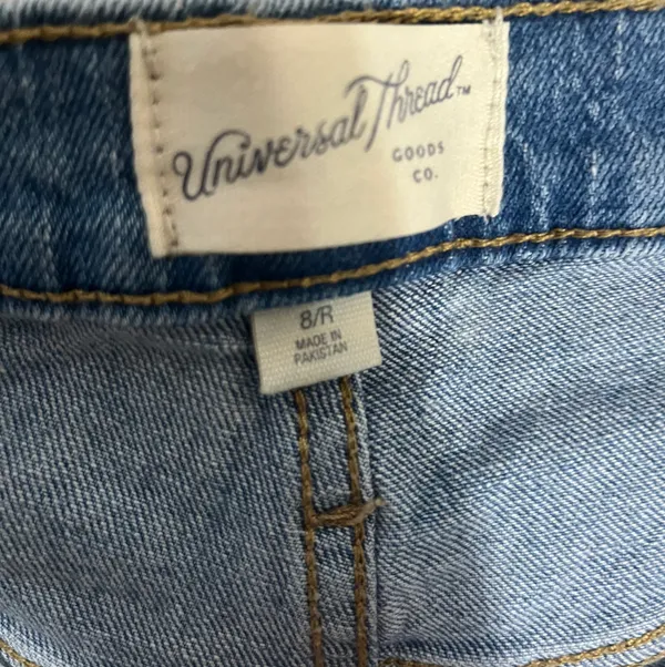 Universal Threads Jeans - Image 2