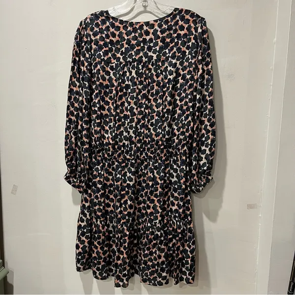 Velvet‎ by Graham & Spencer Mini dress V Neck Long Sleeve Size Medium Geometric - Image 9