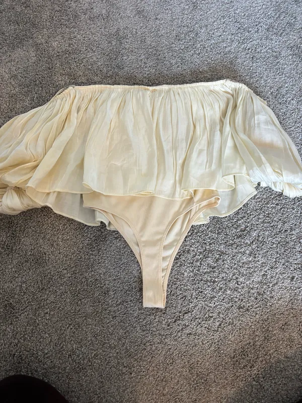 Pants Store Off-The-Shoulder Bodysuit - Image 2