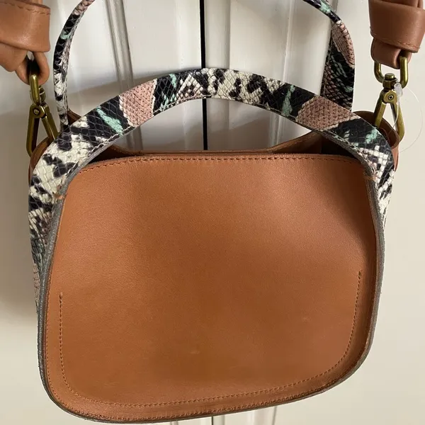 Sydney Crossbody Bag: Snake Embossed Leather Edition*NWT* - Image 4