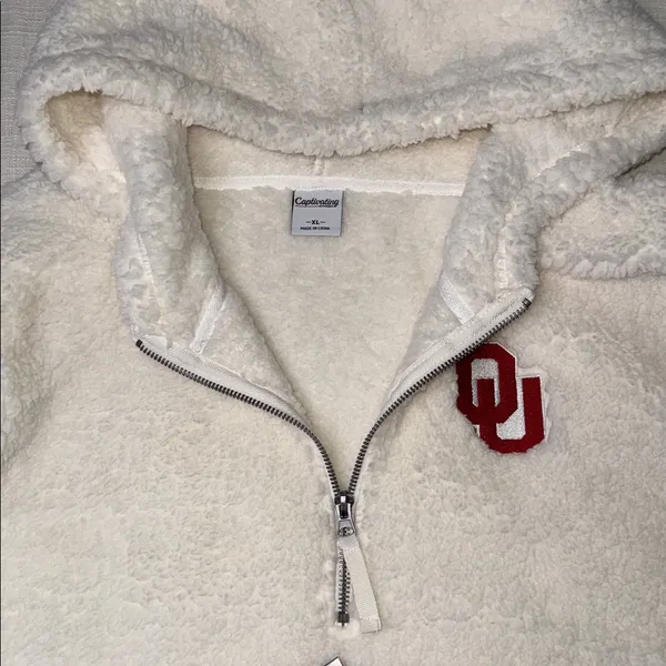 Women's Oklahoma Sooners sherpa hoodie with a quarter-zip - Image 6