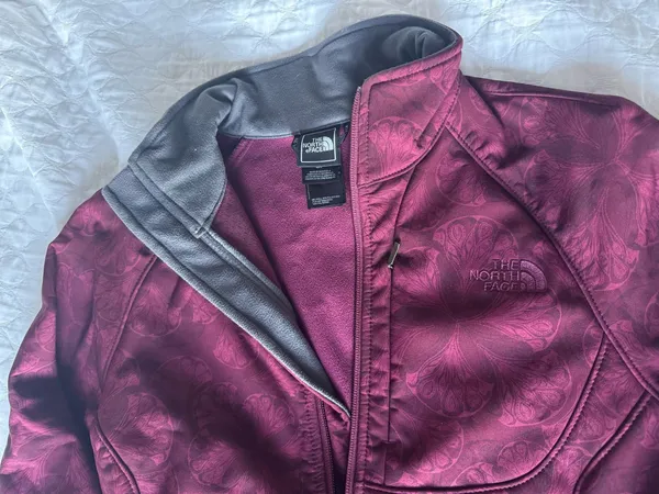 north face jacket - Image 2