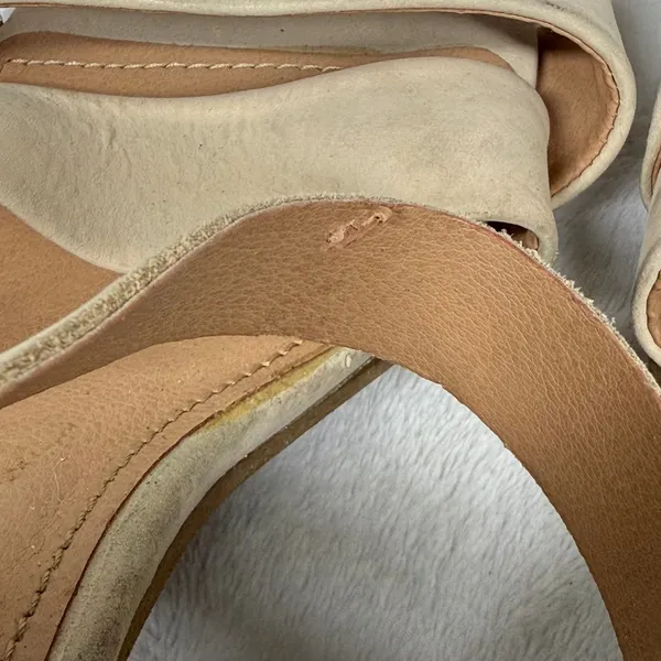Crevo‎ Footwear Beige Leather Block Heel Sandals Memory Foam Studded Boho 10 - Image 10