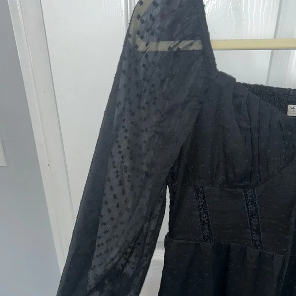 Elegant Black Sheer Sleeve Women's Dress - Image 3
