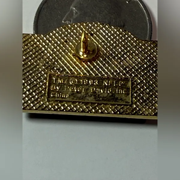 Green Bay Packers Vintage Enamel Lapel Pin | Peter David Inc. | 1993 - Image 5