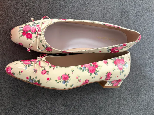 NWOB For Love & Lemons Size 38 / 7.5 Flats Floral - Image 3