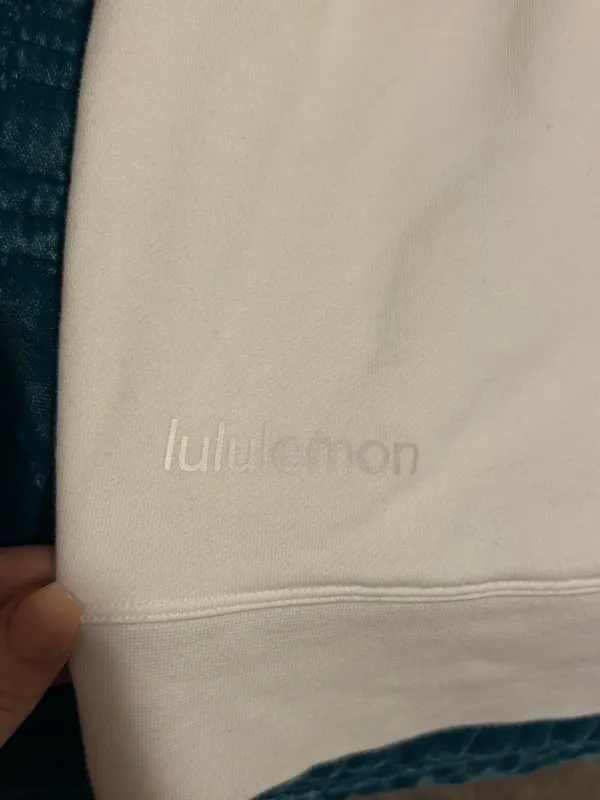 Lululemon Perfectly Oversized Crew - Image 3