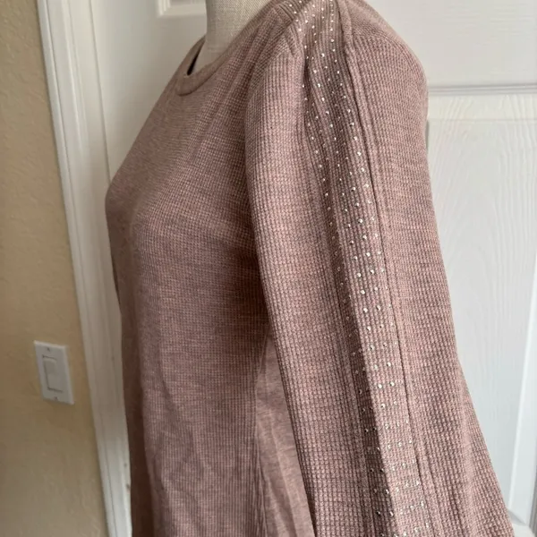 Marc New York Performance Top XL Mauve Waffle Knit Rhinestone Sleeve Thermal - Image 4