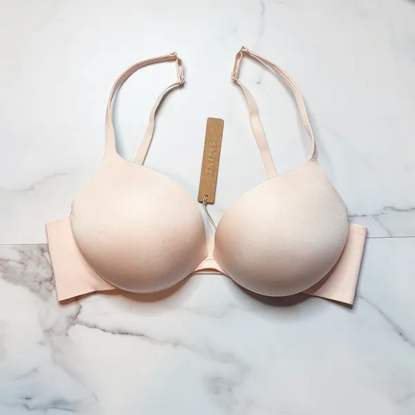 NWT Skims Ultimate Push Up Plunge Bra  - Image 2