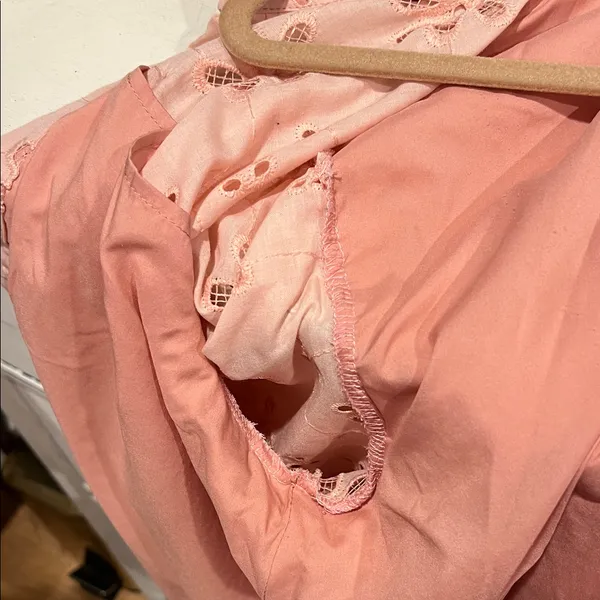 Free People Pink Floral Eyelet Blouse‎ medium - Image 7