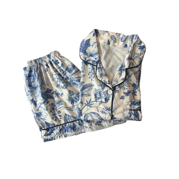Blue White Floral Pajama Set Medium Button Front Shorts Lounge Sleepwear - Image 3