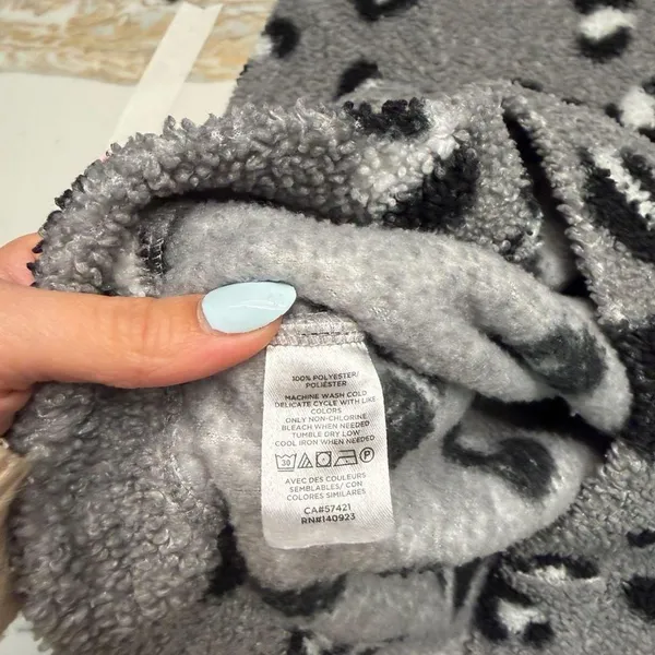 LOFT‎ Grey Leopard Print Sherpa Fleece Mock Neck Pullover - Image 4