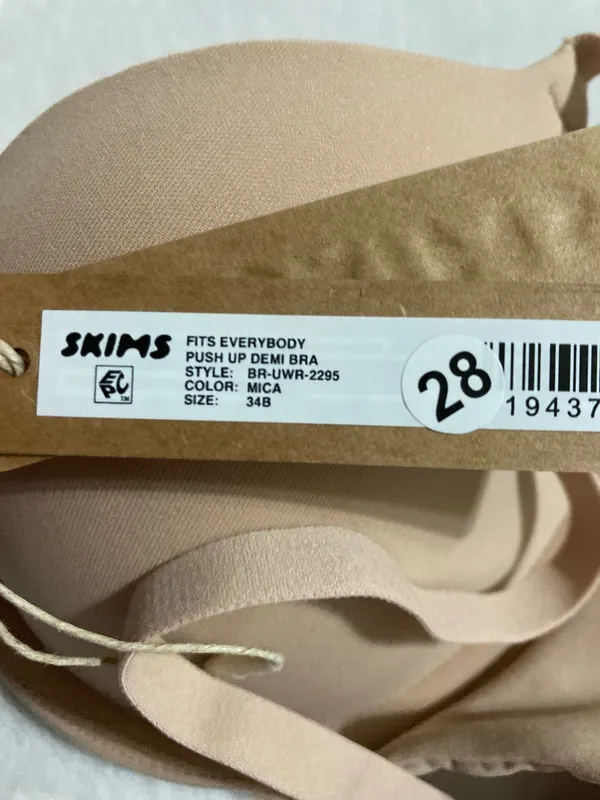 SKIMS Fits Everybody Push-Up Bra 34B - Image 4