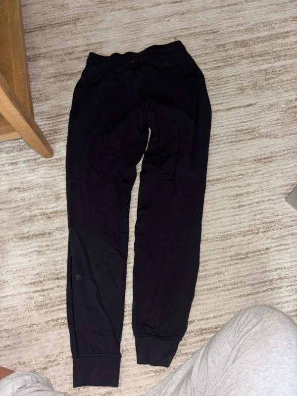 Lululemon joggers black - Image 5