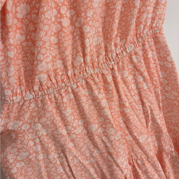 Loft Lightweight Peach Colored Floral Dress - Image 4