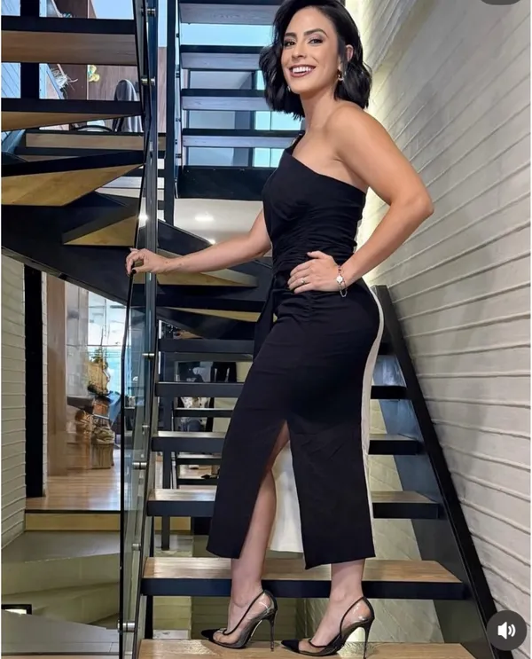 Zara Black and White One-Shoulder Midi Dress with Ring Detail - Image 2