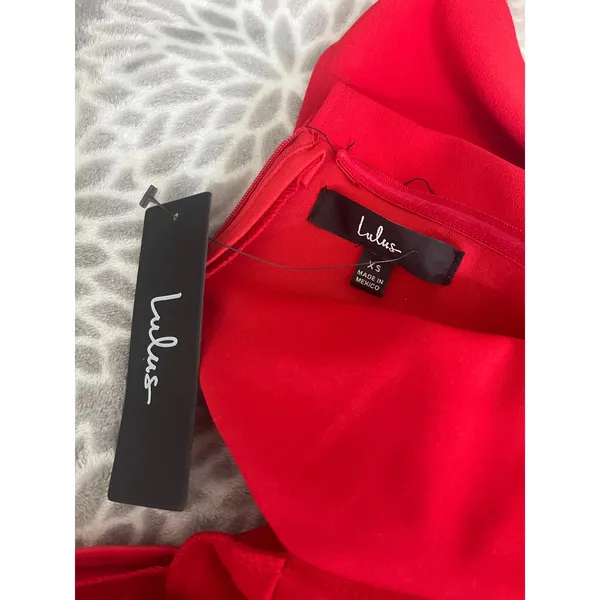 Lulu’s Red Strapless Wide‎ Leg Jumpsuit XS Classic Minimalist Chic Wedding Guest - Image 2