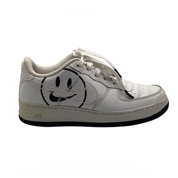 Nike Air Force 1 Low top Have a Nike Day Size 7.5 - Image 4