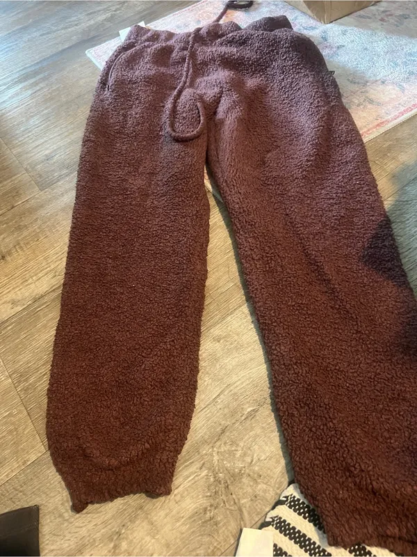 Skims plush pants size l/xl - Image 4