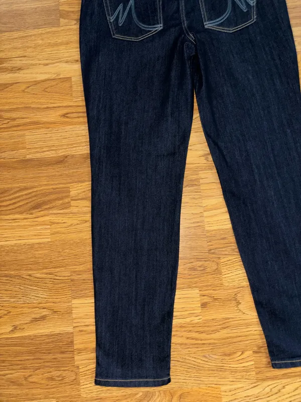 Maurices Jeans Women's Size 12 Regular Dark Wash Skinny Taper Leg Embroidered - Image 15