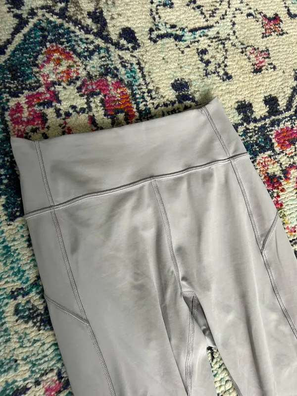 Lululemon Leggings Grey - Image 3