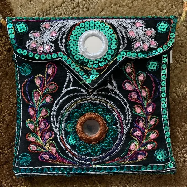 Artisan Purse Made in Pakistan Crossbody Sequin Beaded Embroider Handmade Small - Image 2