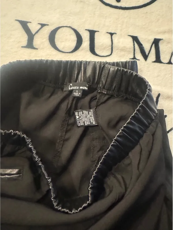 Haute Monde black joggers Women’s Size L. - Image 6