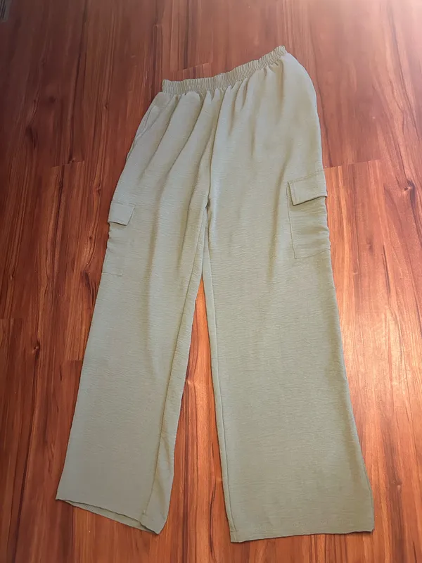 Derek Heart Sage Green Wide-Leg Pants L - Image 5