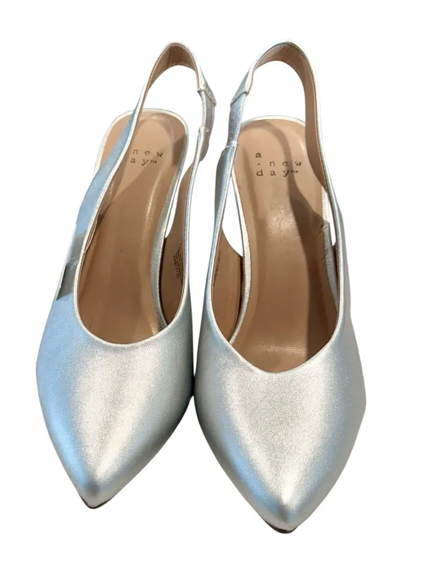 NEW a new day Silver Pointed-Toe Slingback High Heel Pumps - Size: 8 - Image 9