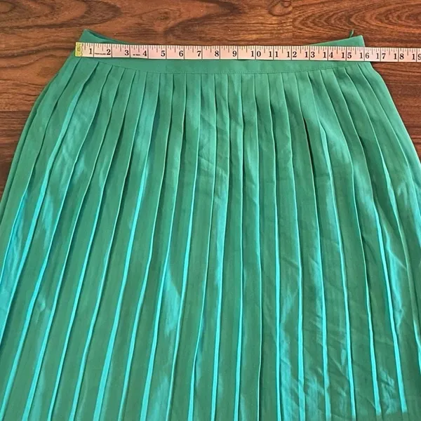 Vintage Green Pleated Skirt Size M - Image 3